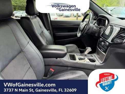 Used 2022 Jeep Grand Cherokee Laredo X RWD image 8