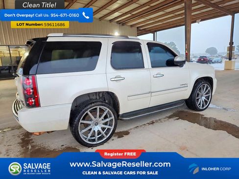 Used 2011 GMC Yukon Denali RWD image 4