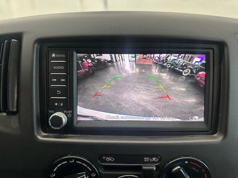 Used 2020 Nissan NV200 SV image 22