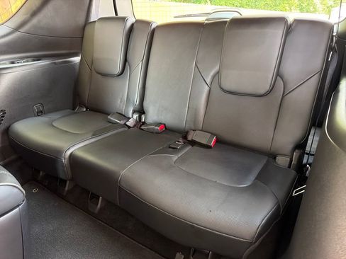 Used 2024 INFINITI QX80 Sensory w/ Cargo Package AWD/4WD image 33