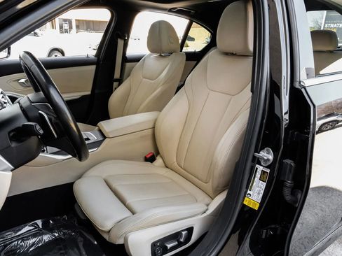 Used 2021 BMW 330i Sedan w/ Convenience Package image 38