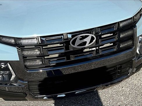 Used 2025 Hyundai Santa Cruz Limited image 30