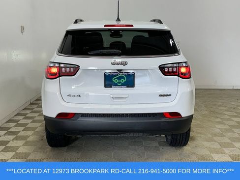 Used 2023 Jeep Compass Latitude AWD/4WD image 5