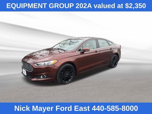 Used 2016 Ford Fusion SE w/ Equipment Group 202A image 3