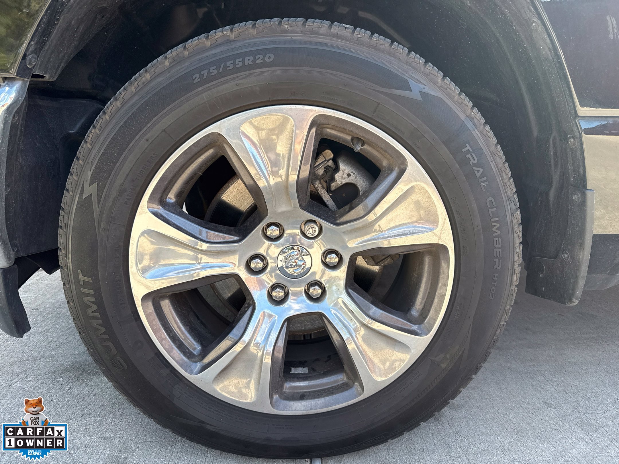 Used 2023 RAM 1500 Laramie AWD/4WD image 10