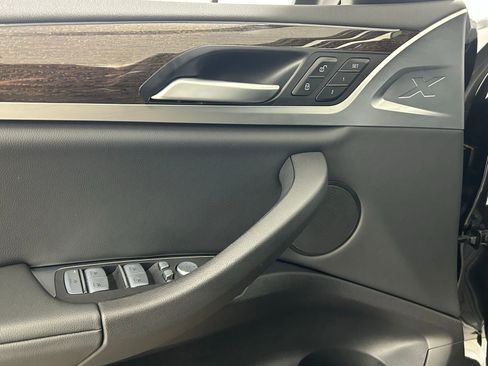 Used 2023 BMW X3 xDrive30i w/ Premium Package image 25