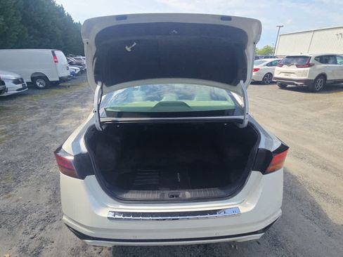 Used 2023 Nissan Altima 2.5 SL AWD/4WD image 14