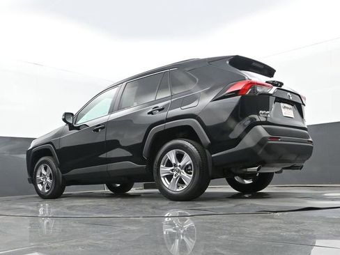 Used 2025 Toyota RAV4 XLE w/ Convenience Package FWD image 26