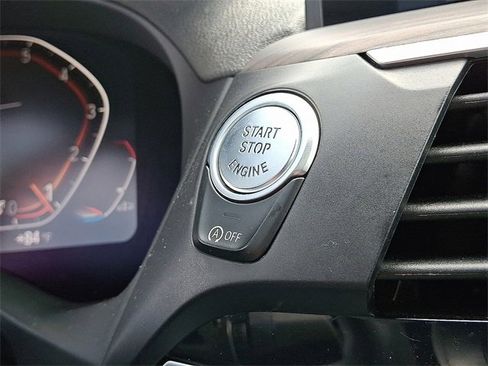 Used 2021 BMW X3 xDrive30i w/ Convenience Package image 25