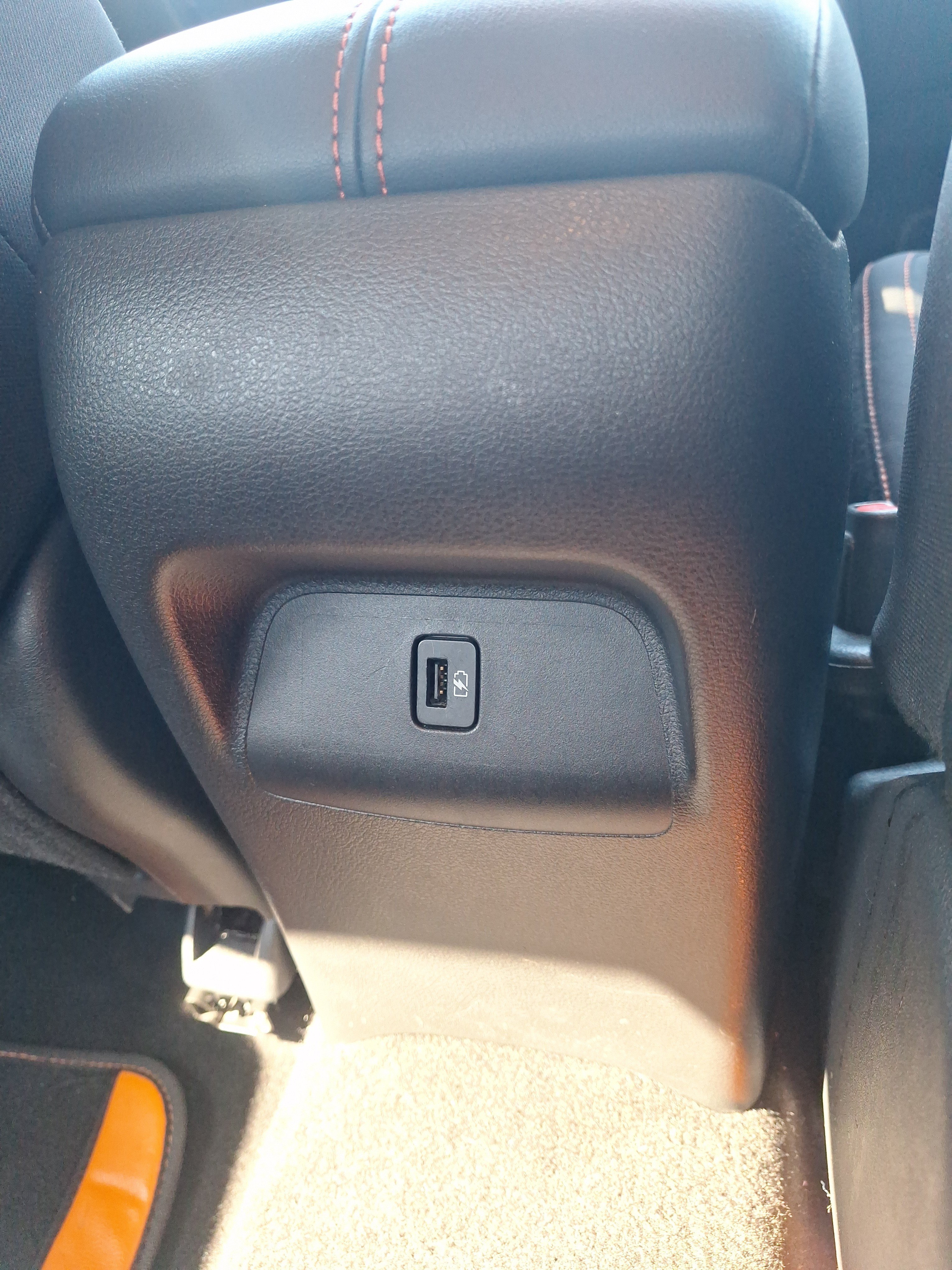 Certified 2024 Nissan Sentra SR FWD image 27