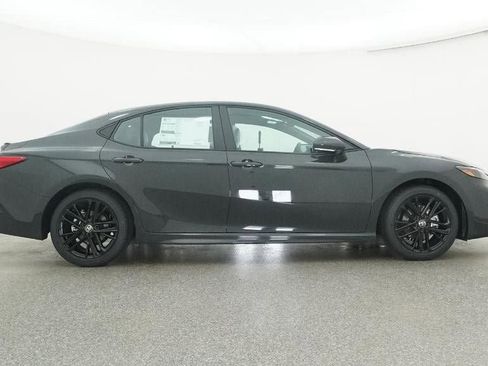 New 2026 Toyota Camry SE image 27