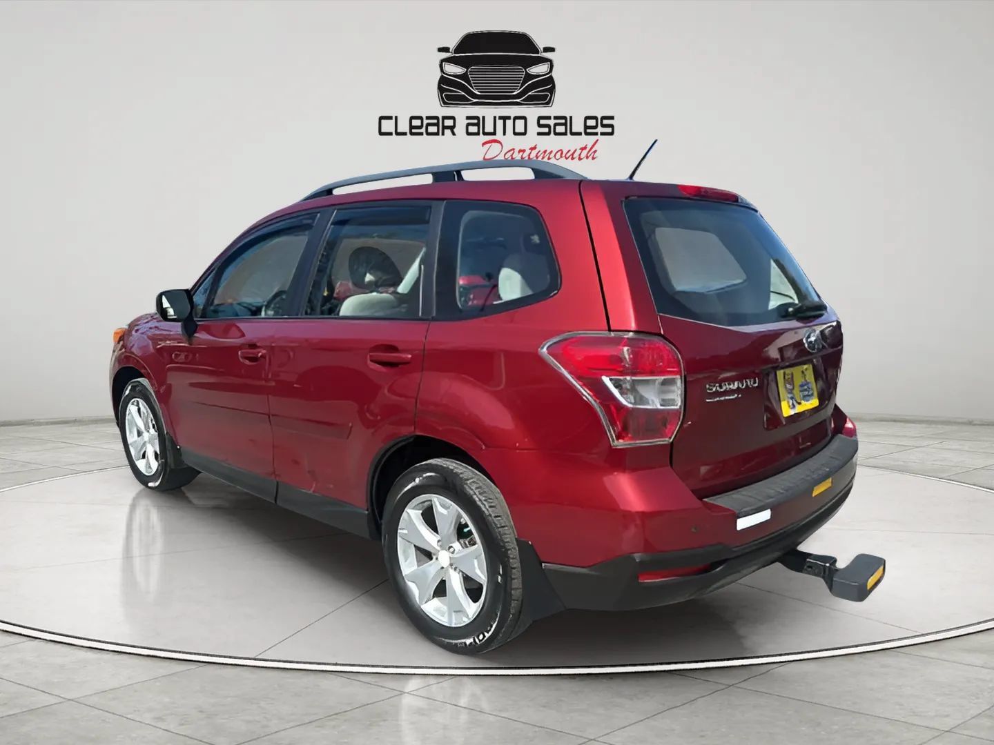 Used 2015 Subaru Forester 2.5i w/ Alloy Wheel Package AWD/4WD image 4