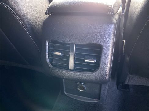 Used 2019 Ford Fusion Energi Titanium image 27