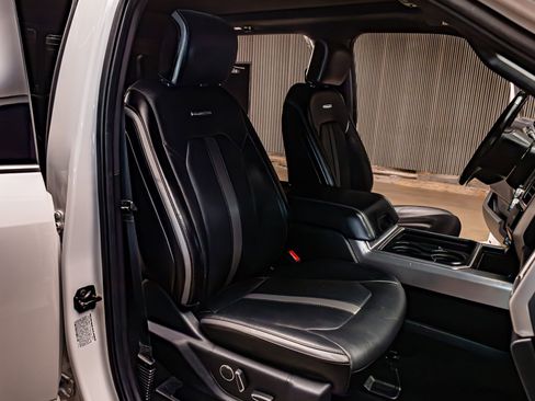 Used 2018 Ford F350 Platinum w/ Platinum Ultimate Package image 28