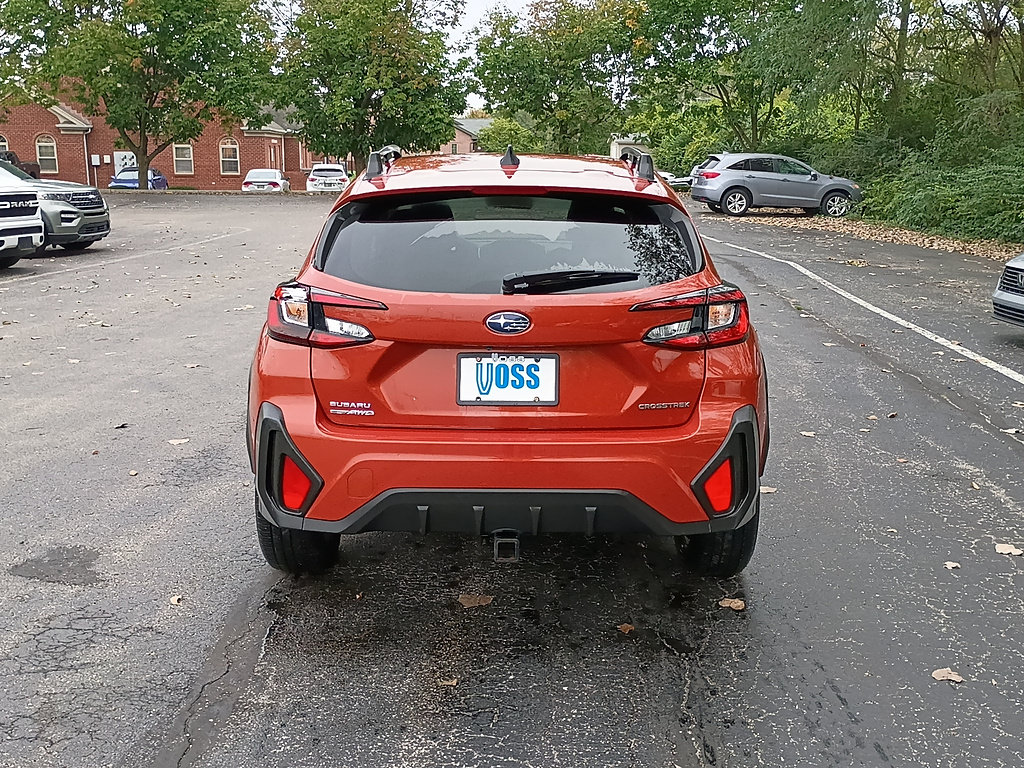 Used 2024 Subaru Crosstrek 2.0i Premium AWD/4WD image 4