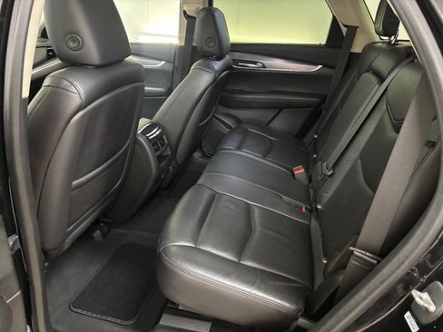 Used 2019 Cadillac XT5 Luxury AWD/4WD image 13