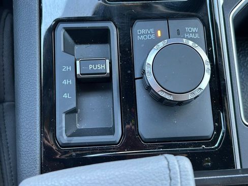 New 2026 Toyota Tundra Limited AWD/4WD image 33