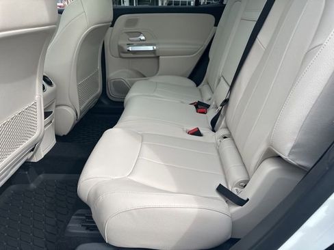 New 2026 Mercedes-Benz GLB 250 image 21