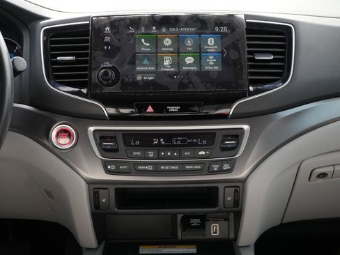 Used 2022 Honda Pilot Special Edition image 23