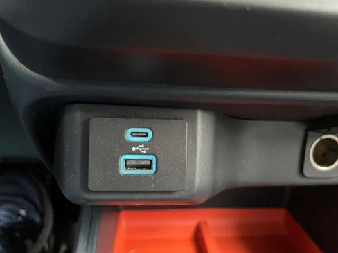 Used 2022 Ford Maverick XLT image 46