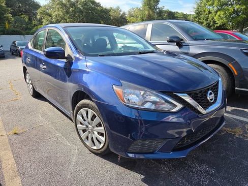 Used 2019 Nissan Sentra S FWD image 5