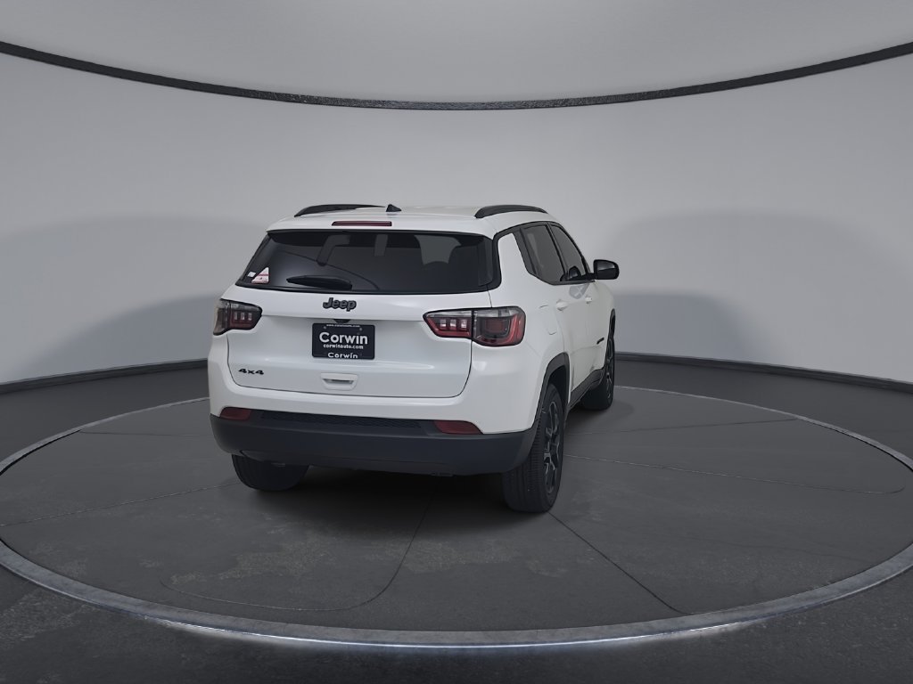 New 2026 Jeep Compass Latitude AWD/4WD image 12