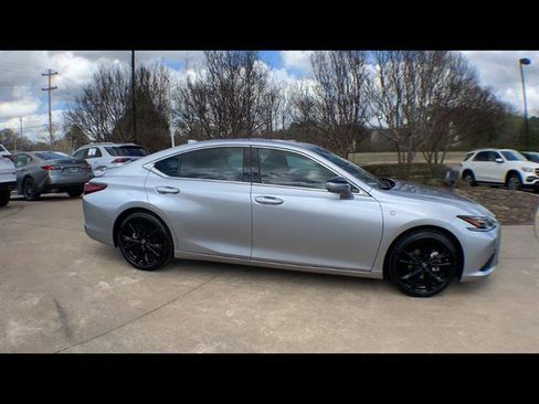 Certified 2024 Lexus ES 300h F Sport w/ Accessory Package (Z2) image 9