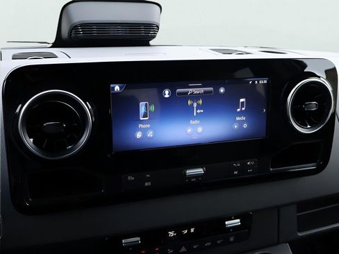 New 2025 Mercedes-Benz Sprinter 2500 image 30