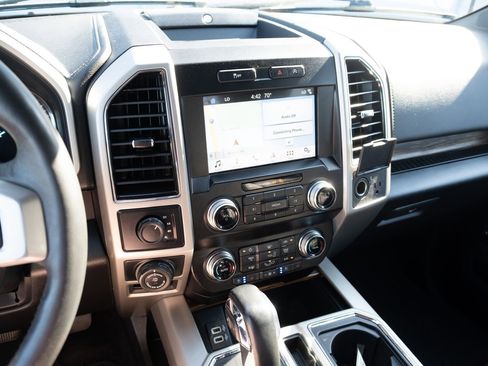 Used 2019 Ford F150 Lariat w/ Equipment Group 502A Luxury AWD/4WD image 3