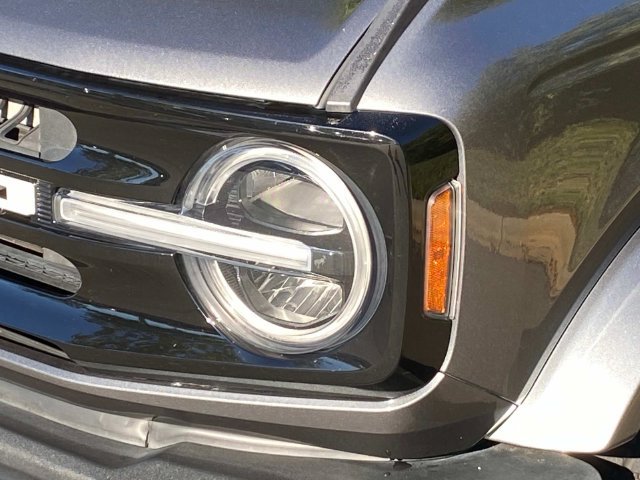 Used 2022 Ford Bronco Outer Banks AWD/4WD image 5