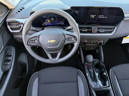 Used 2026 Chevrolet TrailBlazer LS w/ LS Convenience Package image 13