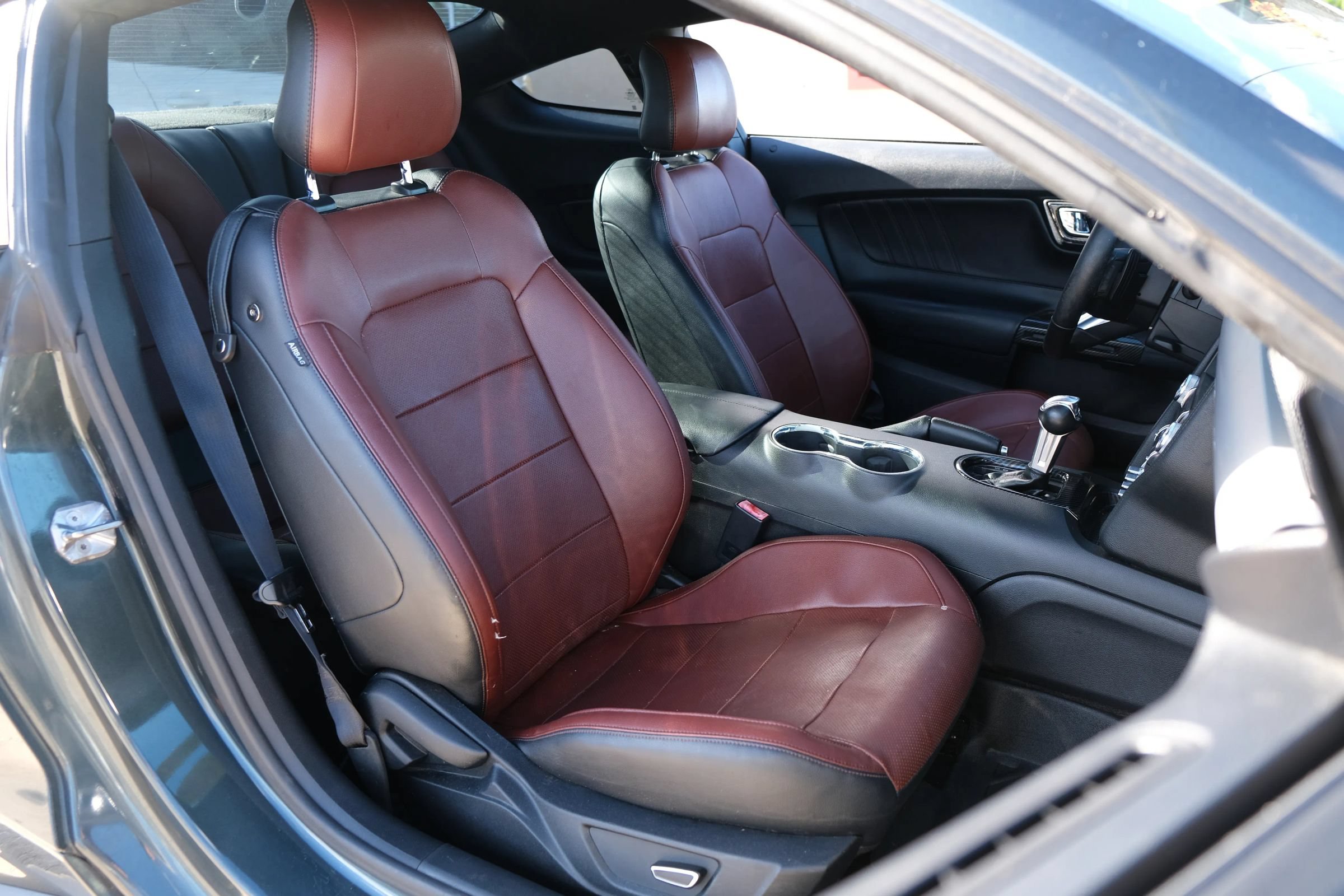 Used 2015 Ford Mustang Premium RWD image 9