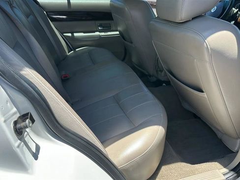 Used 2011 Mercury Grand Marquis LS RWD image 30