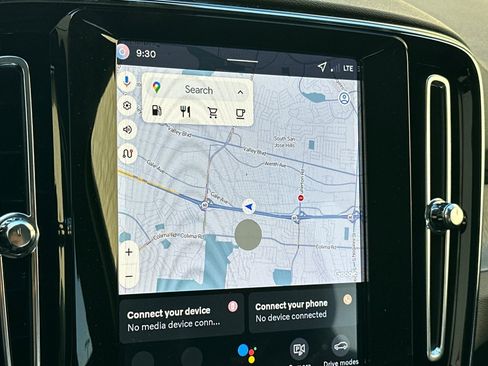 New 2026 Volvo XC40 B5 Plus w/ Protection Package Premier image 21