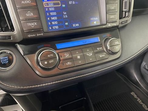 Used 2013 Toyota RAV4 Limited AWD/4WD image 8