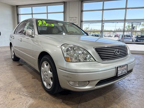 Used 2003 Lexus LS 430 RWD image 4