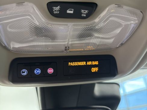 Certified 2021 Buick Encore GX Preferred image 9