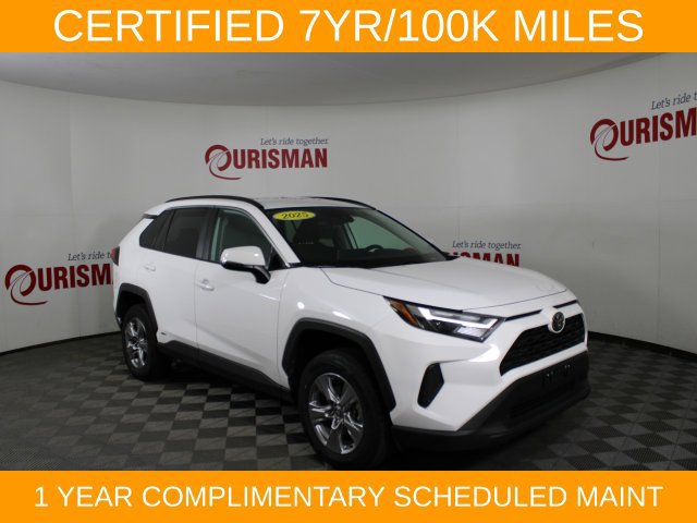 Used 2025 Toyota RAV4 XLE AWD/4WD image 10