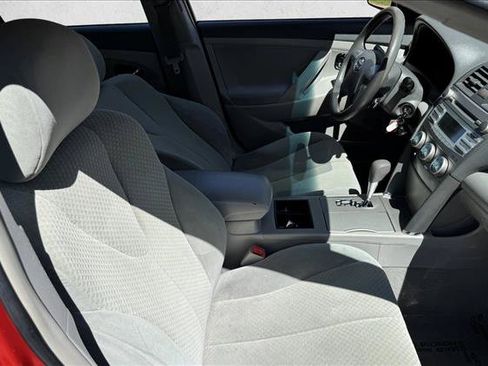 Used 2008 Toyota Camry LE FWD image 18