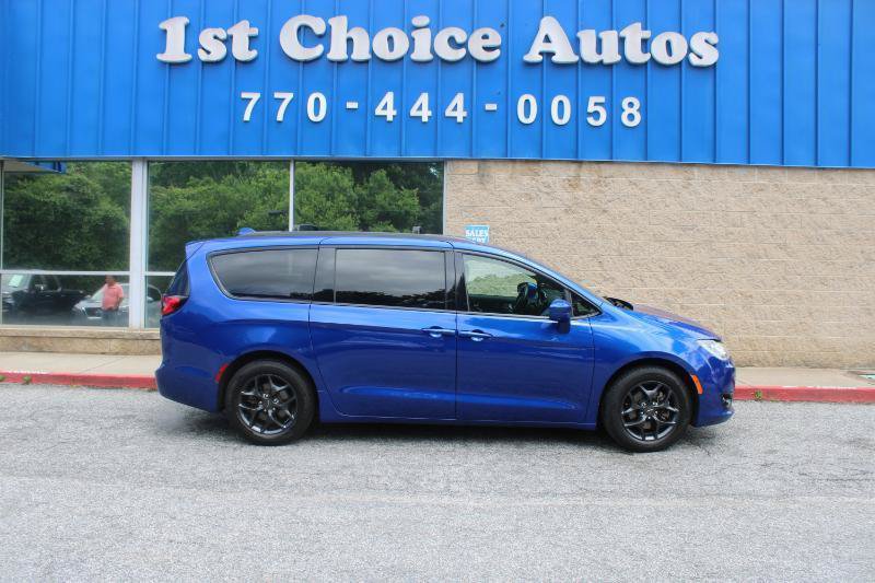 Used 2019 Chrysler Pacifica Touring-L w/ Advanced Safetytec Group FWD image 8