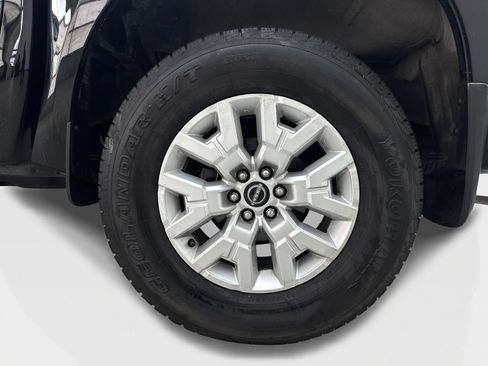 Used 2022 Nissan Frontier SV w/ Technology Package RWD image 52