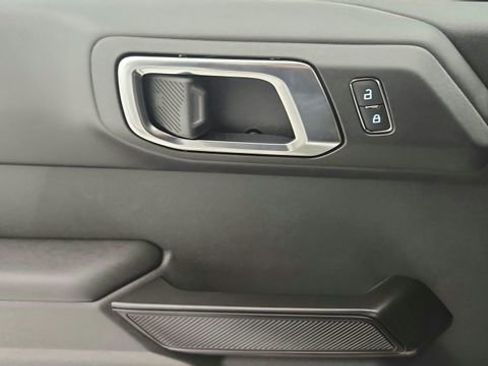 New 2025 Ford Bronco Raptor image 19