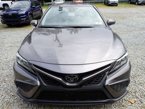Used 2024 Toyota Camry SE FWD image 8