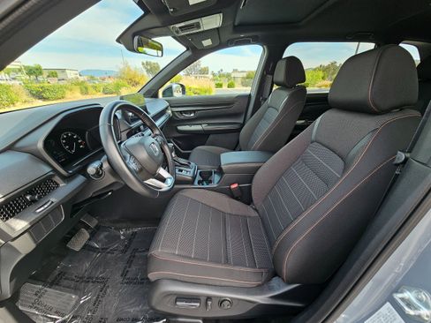 Used 2026 Honda CR-V Sport image 16
