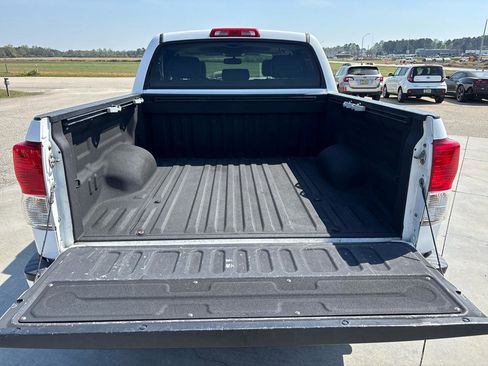 Used 2012 Toyota Tundra Limited w/ Memory Pkg image 6