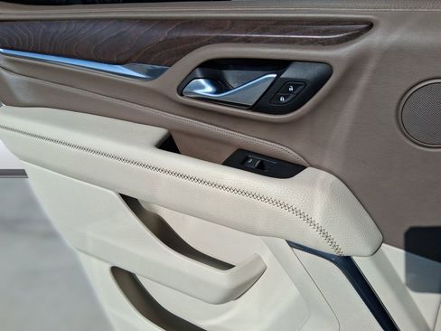 Used 2023 GMC Yukon Denali image 28