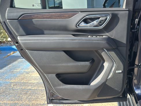 Used 2024 Chevrolet Tahoe High Country image 20
