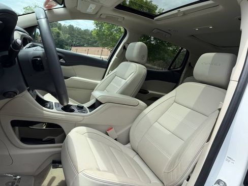 Used 2020 GMC Acadia Denali FWD image 12