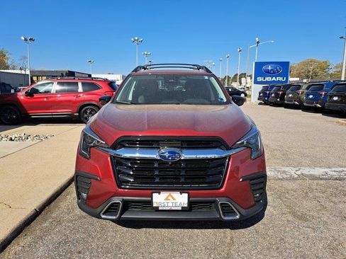 Used 2024 Subaru Ascent Touring AWD/4WD image 9