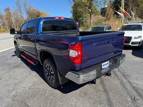 Used 2015 Toyota Tundra SR5 w/ TRD Off Road Package image 5